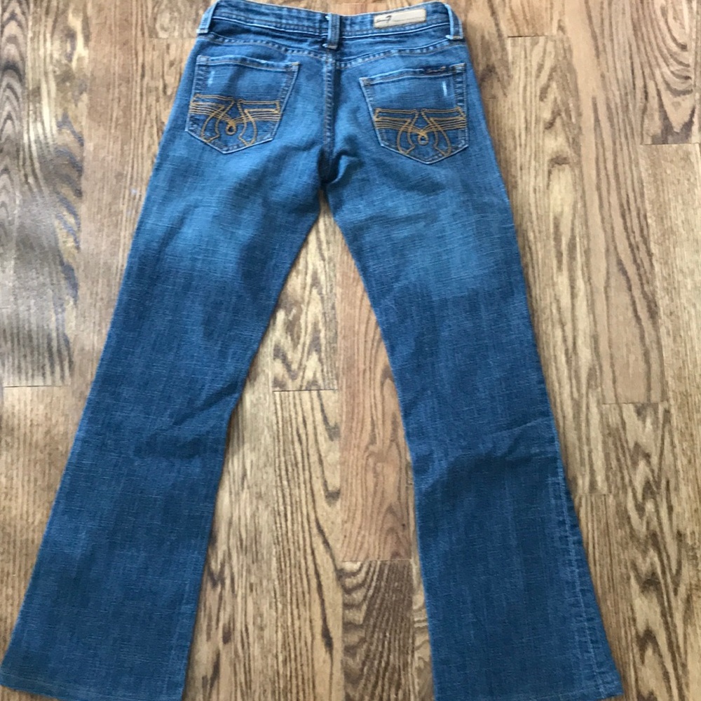 Jeans - Picture 2 of 4